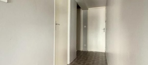 2 chambres Appartement à Châlons-en-Champagne, France No. 97463 4