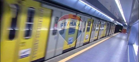 42m² Office in Naples, Italy No. 276663 3