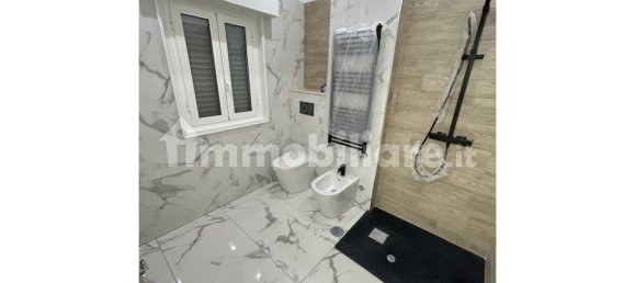 Apartamento de 3 dormitorios en Rome, Italy No. 16874 33