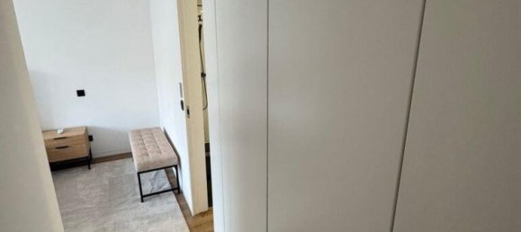 3 bedrooms Apartment in Porto, Portugal No. 163246 7