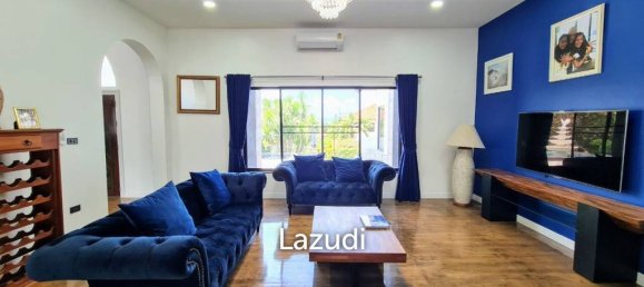 4 bedrooms Cafe / restaurant in Pattaya, Thailand No. 16055 4