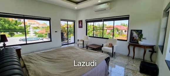 4 bedrooms Cafe / restaurant in Pattaya, Thailand No. 16055 8