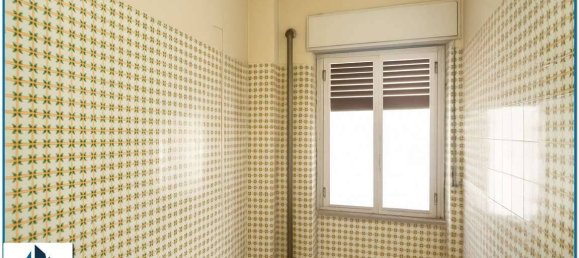 3 bedrooms Apartment in Messina, Italy No. 317685 3