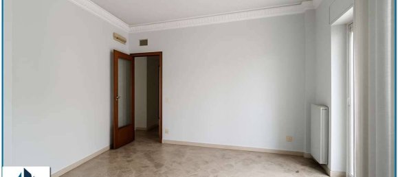 3 bedrooms Apartment in Messina, Italy No. 317685 15