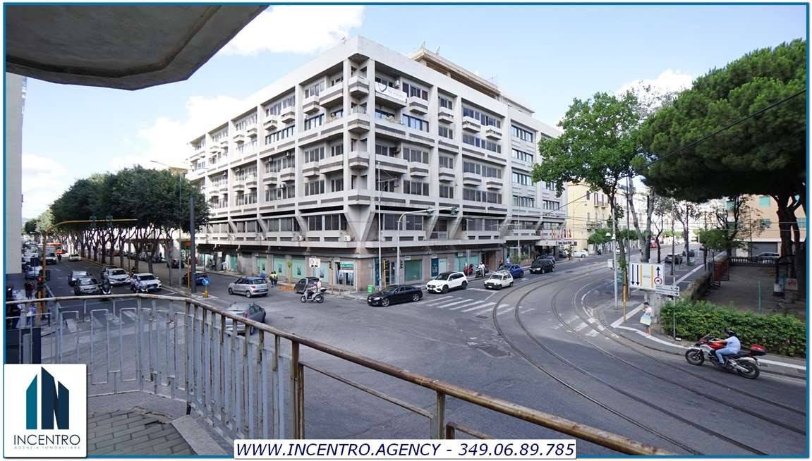 3 bedrooms Apartment in Messina, Italy No. 317685