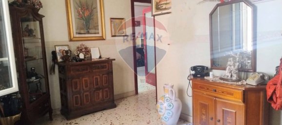 3 bedrooms Apartment in Palermo, Italy No. 346073 3