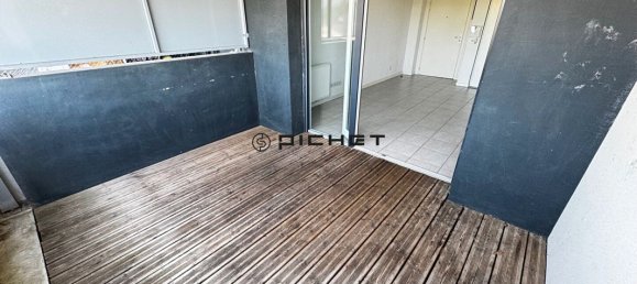 1 bedroom Apartment in Cenon, France No. 338923 10