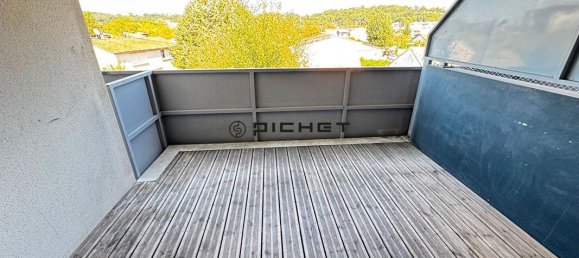 1 bedroom Apartment in Cenon, France No. 338923 2