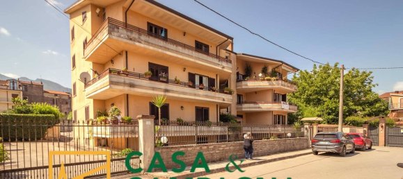 4 Schlafzimmer Wohnung in Pietramelara, Italy, Nr. 325659 15