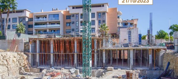 2 bedrooms Apartment in Alicante, Spain No. 9762 2