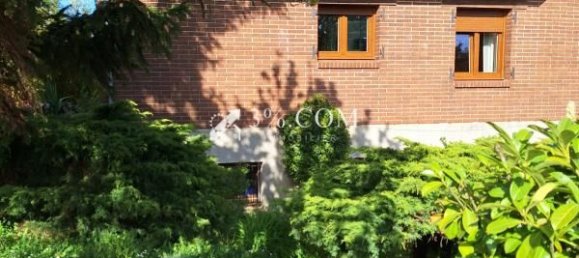 Дом с 4 спальнями в Ангрес, Франция № 244118 17