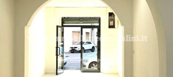 1 room Commercial property in Macerata, Italy No. 195105 9