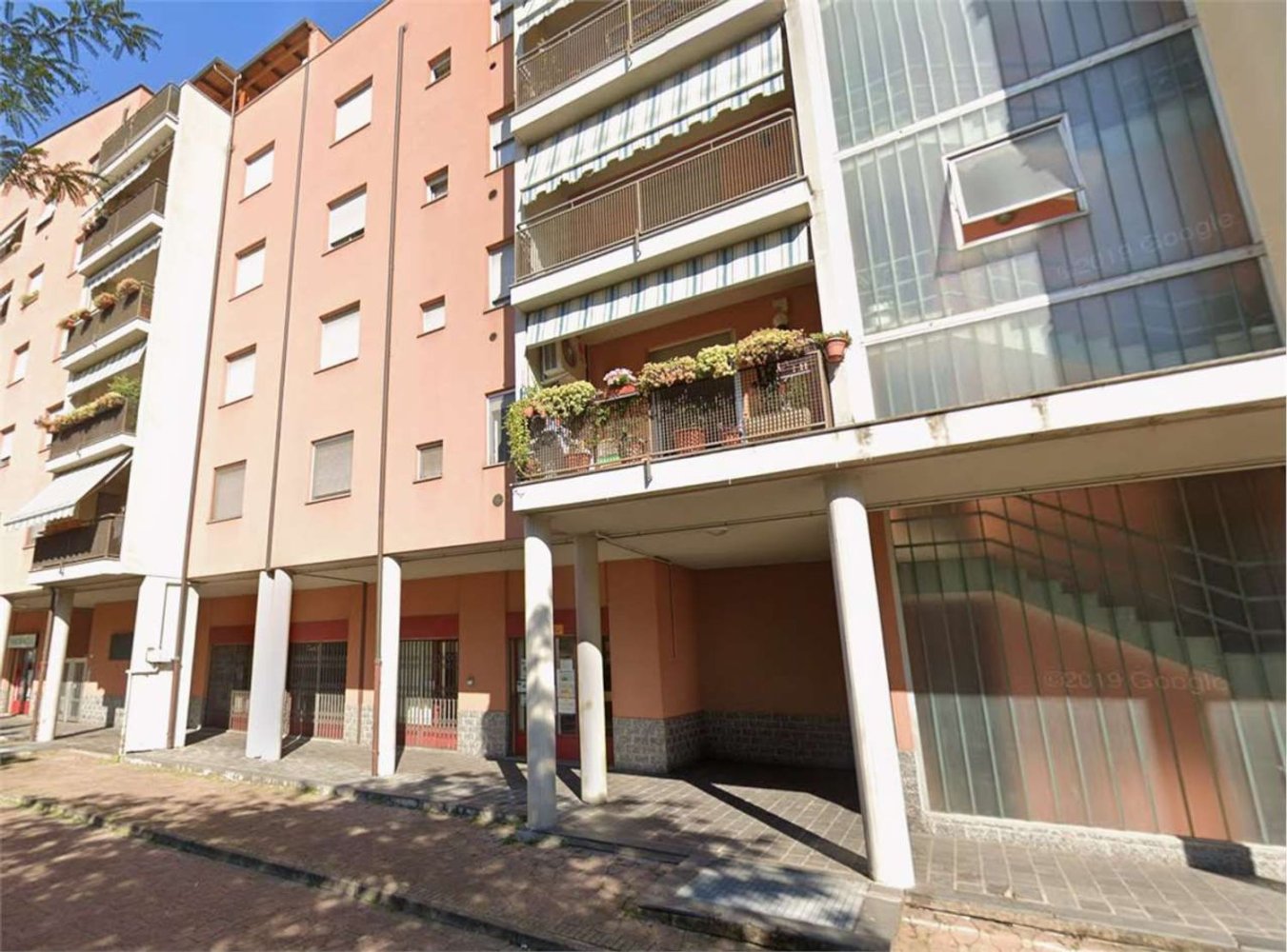 3 rooms Apartment in Brugherio, Italy No. 6425