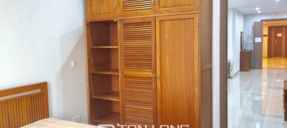 3 bedrooms Apartment in Tay Ho, Vietnam No. 1245 5