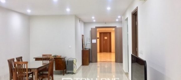 3 bedrooms Apartment in Tay Ho, Vietnam No. 1245 3