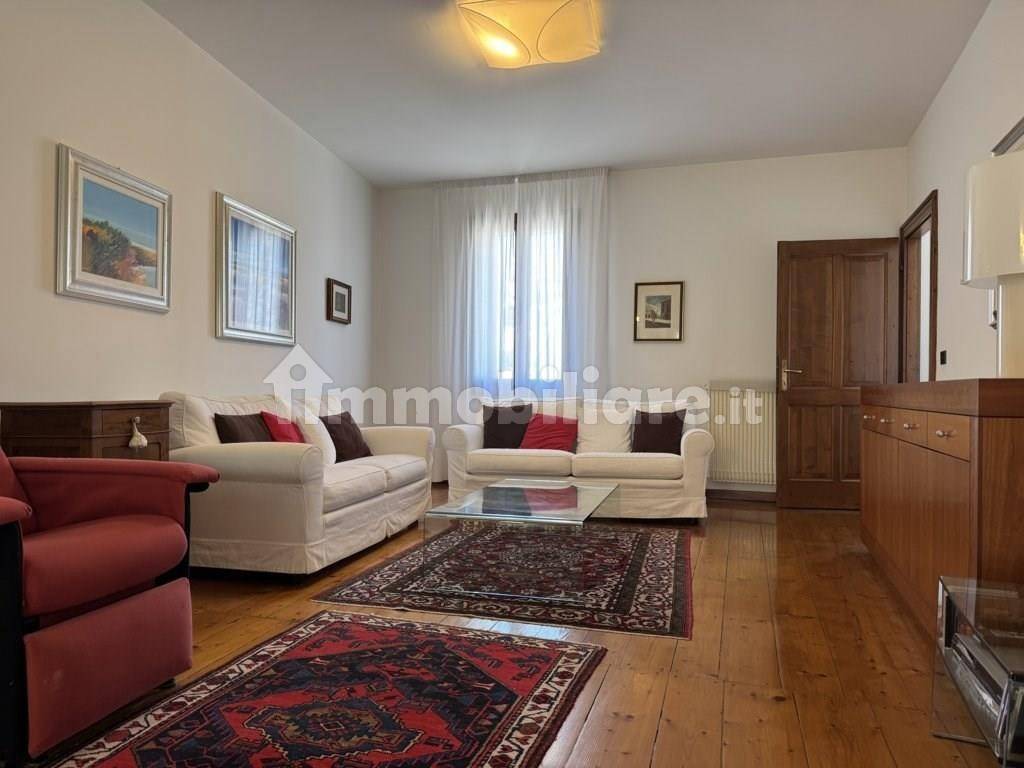 3 bedrooms House in Pordenone, Italy No. 190238