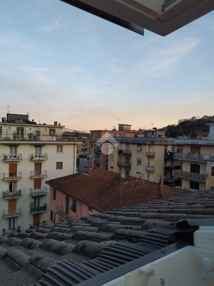 Apartamento de 3 habitaciónes en Rapallo, Italy No. 278117