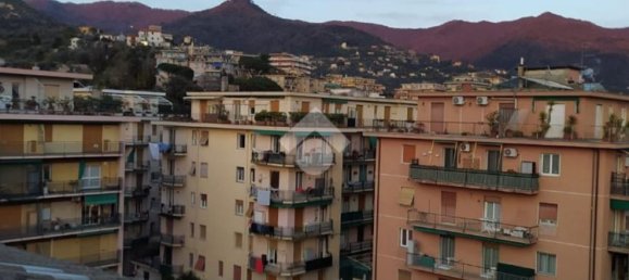 Apartamento de 3 habitaciónes en Rapallo, Italy No. 278117 2
