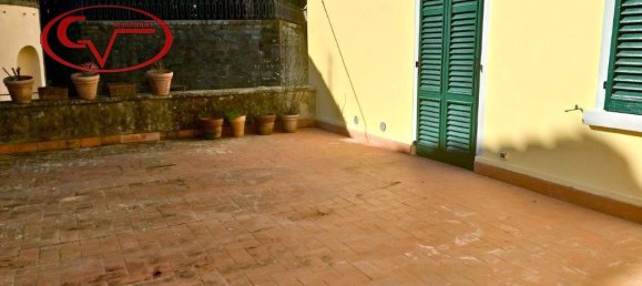 8 rooms Apartment in Loro Ciuffenna, Italy No. 238292 2