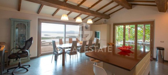 4 bedrooms House in Lisciano Niccone, Italy No. 232224 13