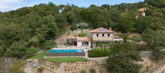 4 bedrooms House in Lisciano Niccone, Italy No. 232224 5