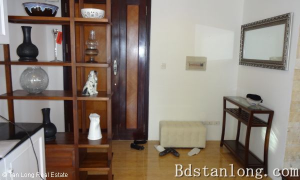 5 bedrooms Apartment in Tay Ho, Vietnam No. 6042