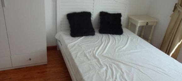 5 bedrooms Apartment in Tay Ho, Vietnam No. 6042 2