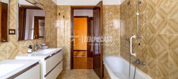 3 rooms Villa in Caronno Pertusella, Italy No. 153094 21