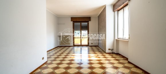 3 rooms Villa in Caronno Pertusella, Italy No. 153094 33