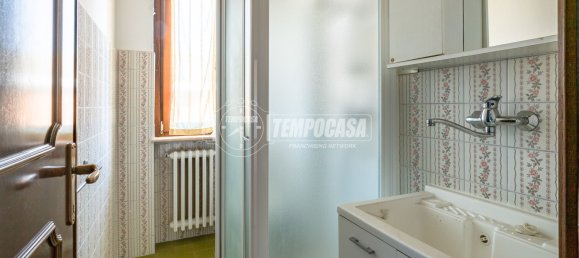 3 rooms Villa in Caronno Pertusella, Italy No. 153094 25