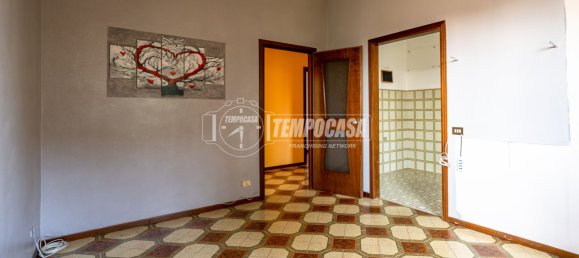 3 rooms Villa in Caronno Pertusella, Italy No. 153094 16