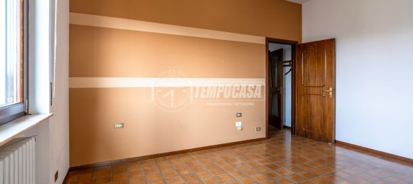 3 rooms Villa in Caronno Pertusella, Italy No. 153094 23