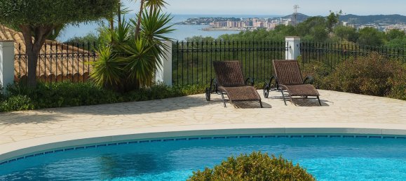 4 bedrooms Villa in Benalmadena, Spain No. 141965 3