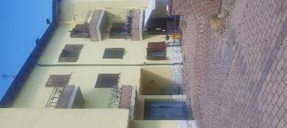 Apartamento T2 em San Prospero, Italy N.º 95999 2