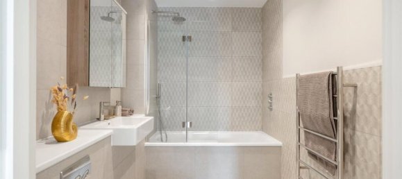 2 bedrooms Apartment in London, United Kingdom No. 3727 8