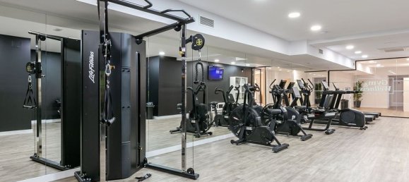 2 bedrooms Apartment in Benahavis, Spain No. 189574 15