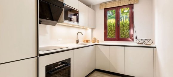 2 bedrooms Apartment in Benahavis, Spain No. 189574 7