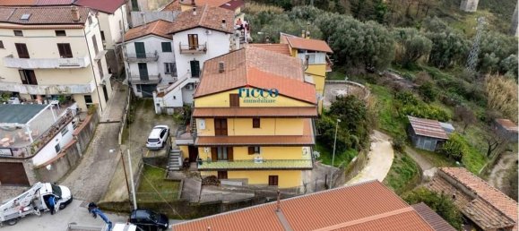 2غرفة شقة في Futani, Italy رقم 144875 2