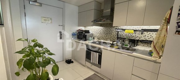 Studio in Business Bay, UAE No. 27462 3