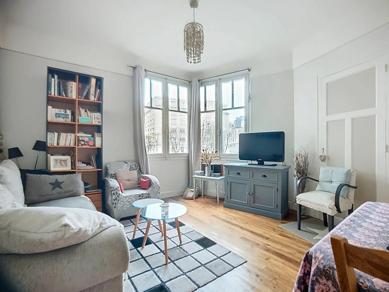 2 bedrooms Apartment in Rennes, France No. 99796