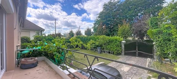 4 bedrooms House in Le Grand-Quevilly, France No. 361528 4