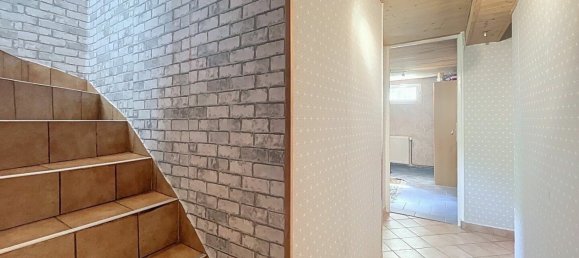 4 bedrooms House in Le Grand-Quevilly, France No. 361528 8