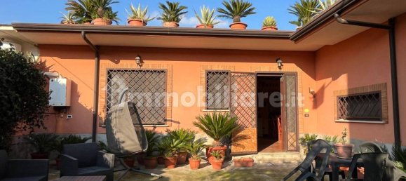 3 bedrooms House in Acerra, Italy No. 337762 6