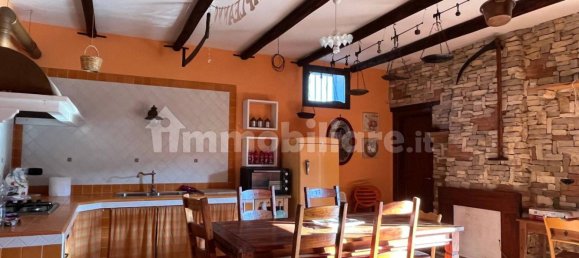 3 bedrooms House in Acerra, Italy No. 337762 12