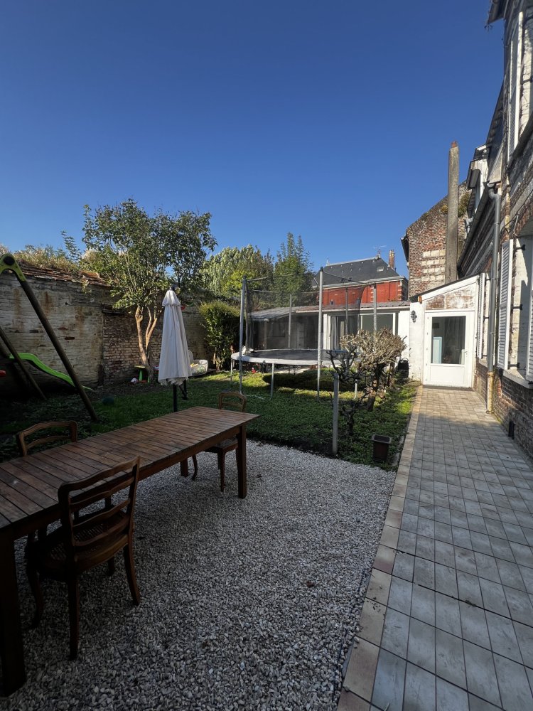 Edifício de 1 divisão em Doullens, France N.º 225821