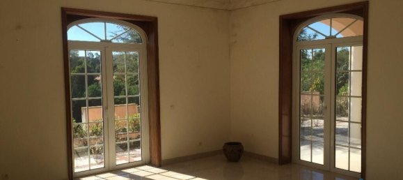 5 bedrooms Villa in Sintra, Portugal No. 45877 5