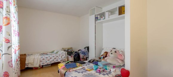 7 rooms House in Calenzano, Italy No. 181969 24