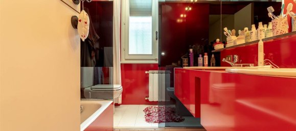 7 rooms House in Calenzano, Italy No. 181969 32