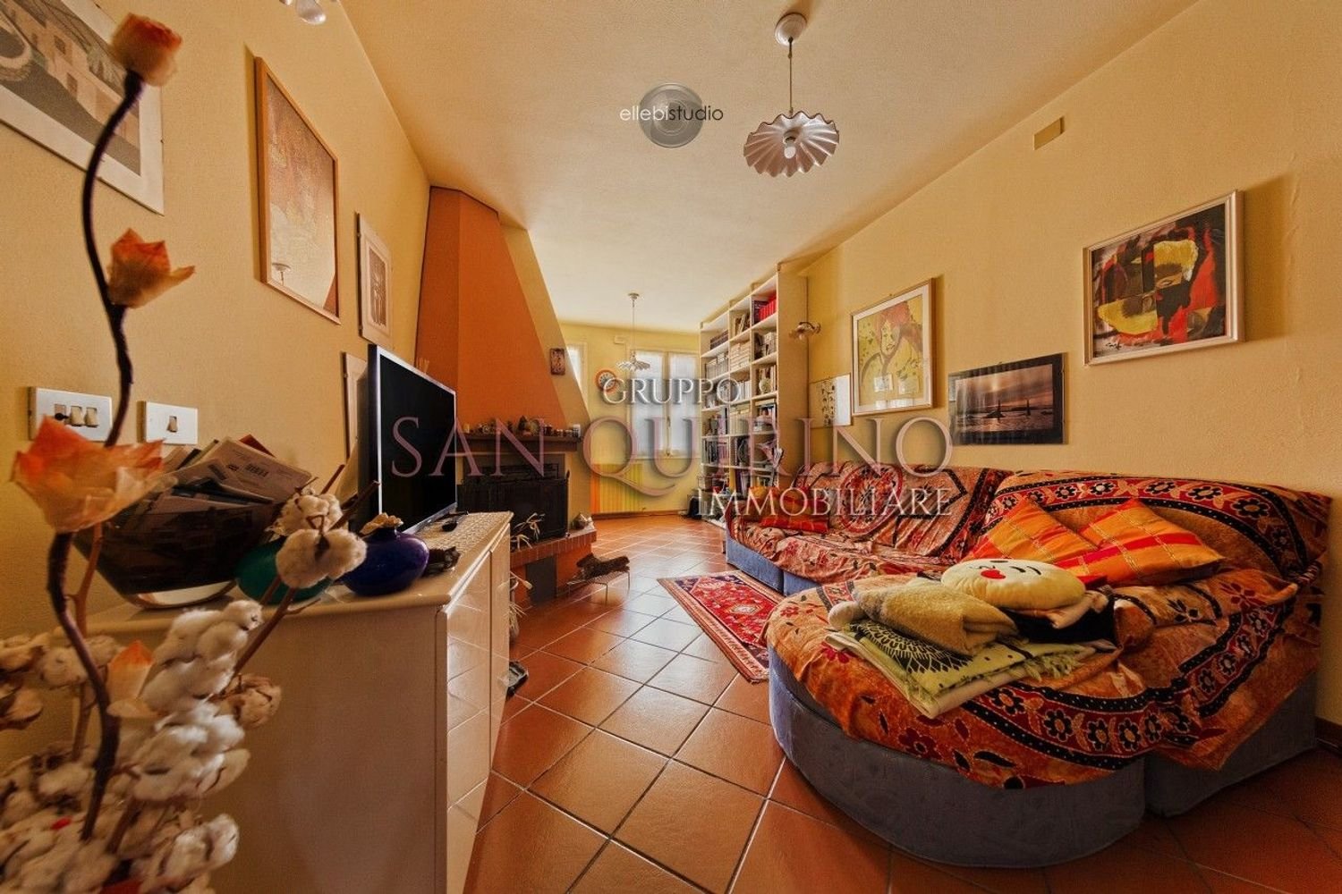 4 bedrooms House in Correggio, Italy No. 374530