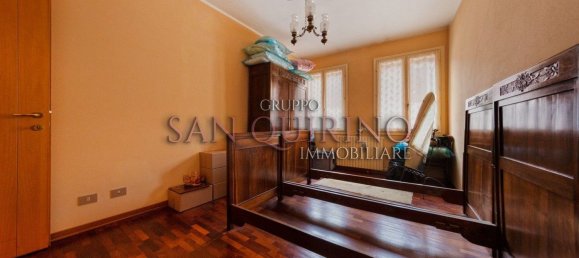 4 bedrooms House in Correggio, Italy No. 374530 14